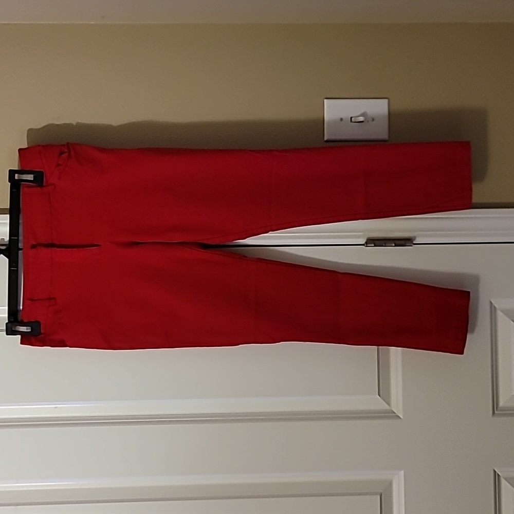 Women's crop red pants size M